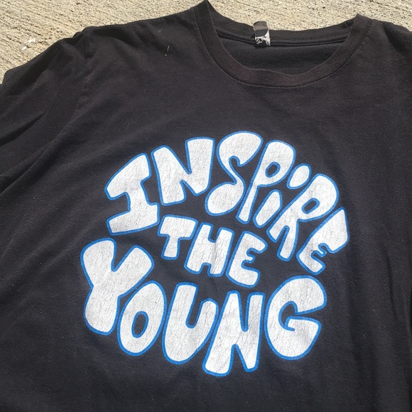 Inspire the young t-shirt size medium - Picture 2 of 2